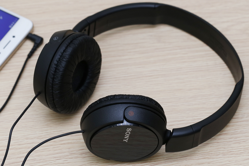 Tai nghe Sony MDR-ZX110AP